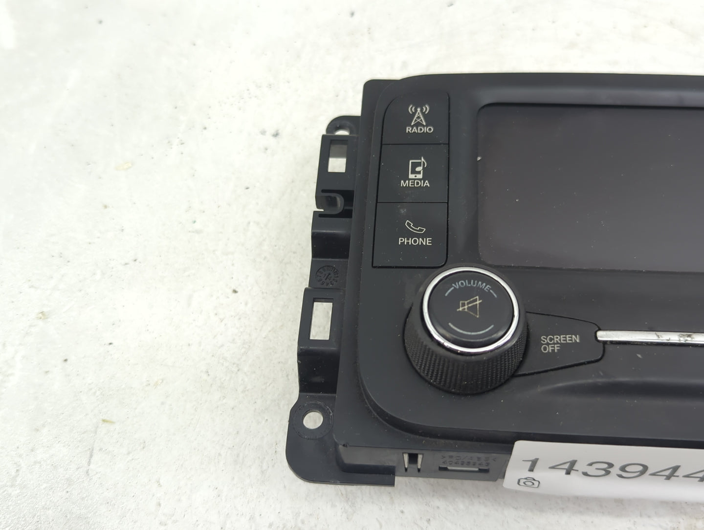2017 Ram 1500 Radio AM FM Cd Player Receiver Replacement P/N:P68228668AD VP2, Y7OVP2, 7812H-VP2 Fits OEM Used Auto Parts - O