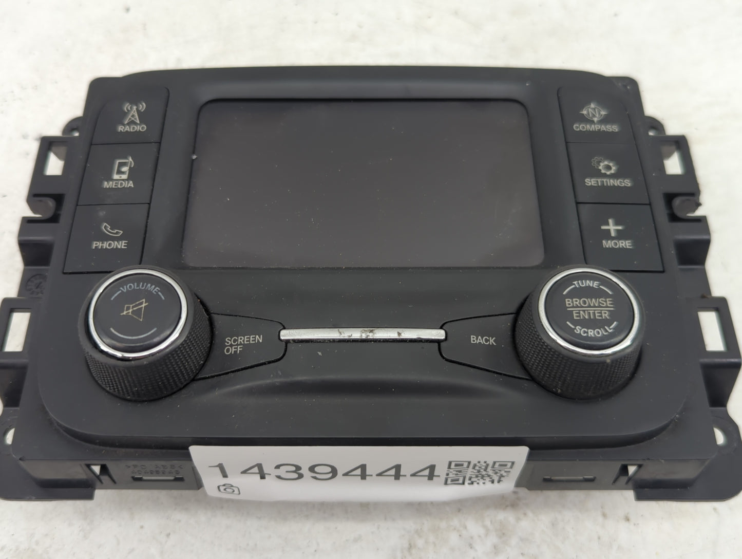 2017 Ram 1500 Radio AM FM Cd Player Receiver Replacement P/N:P68228668AD VP2, Y7OVP2, 7812H-VP2 Fits OEM Used Auto Parts - O