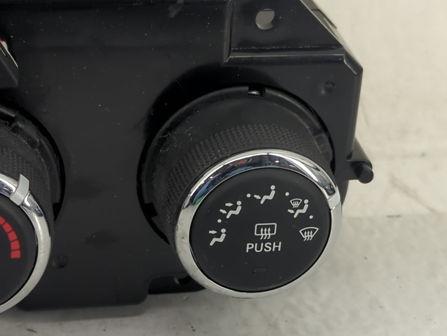 2013-2022 Ram 1500 Climate Control Module Temperature AC/Heater Replacement P/N:P68268190AA 68190DS62911125 Fits OEM Used Au