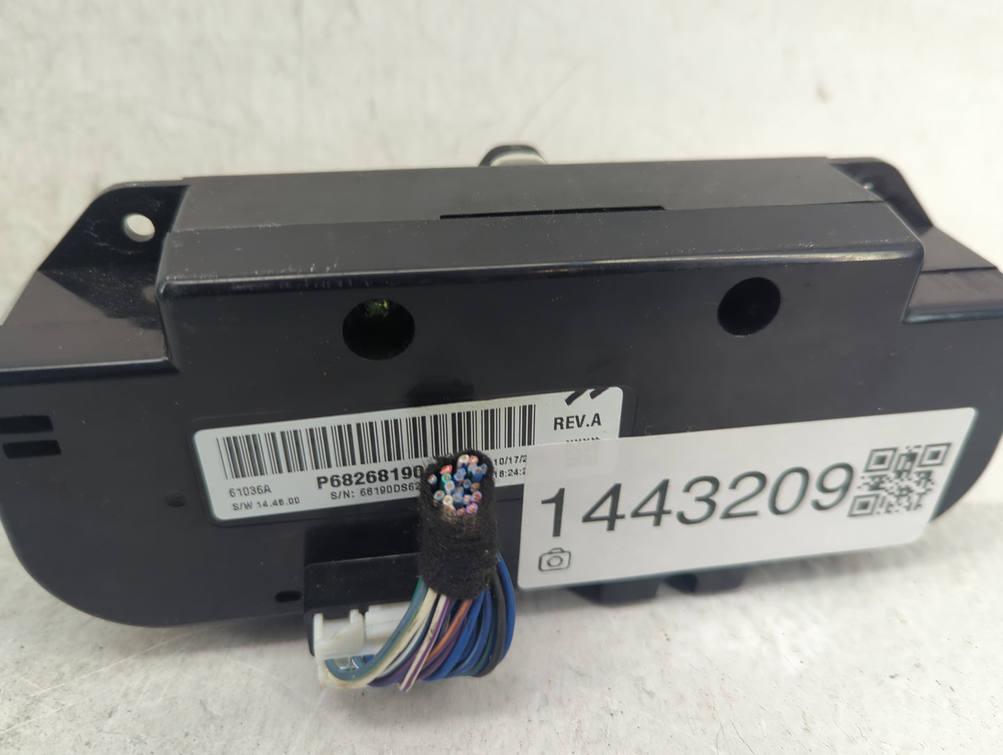 2013-2022 Ram 1500 Climate Control Module Temperature AC/Heater Replacement P/N:P68268190AA 68190DS62911125 Fits OEM Used Au