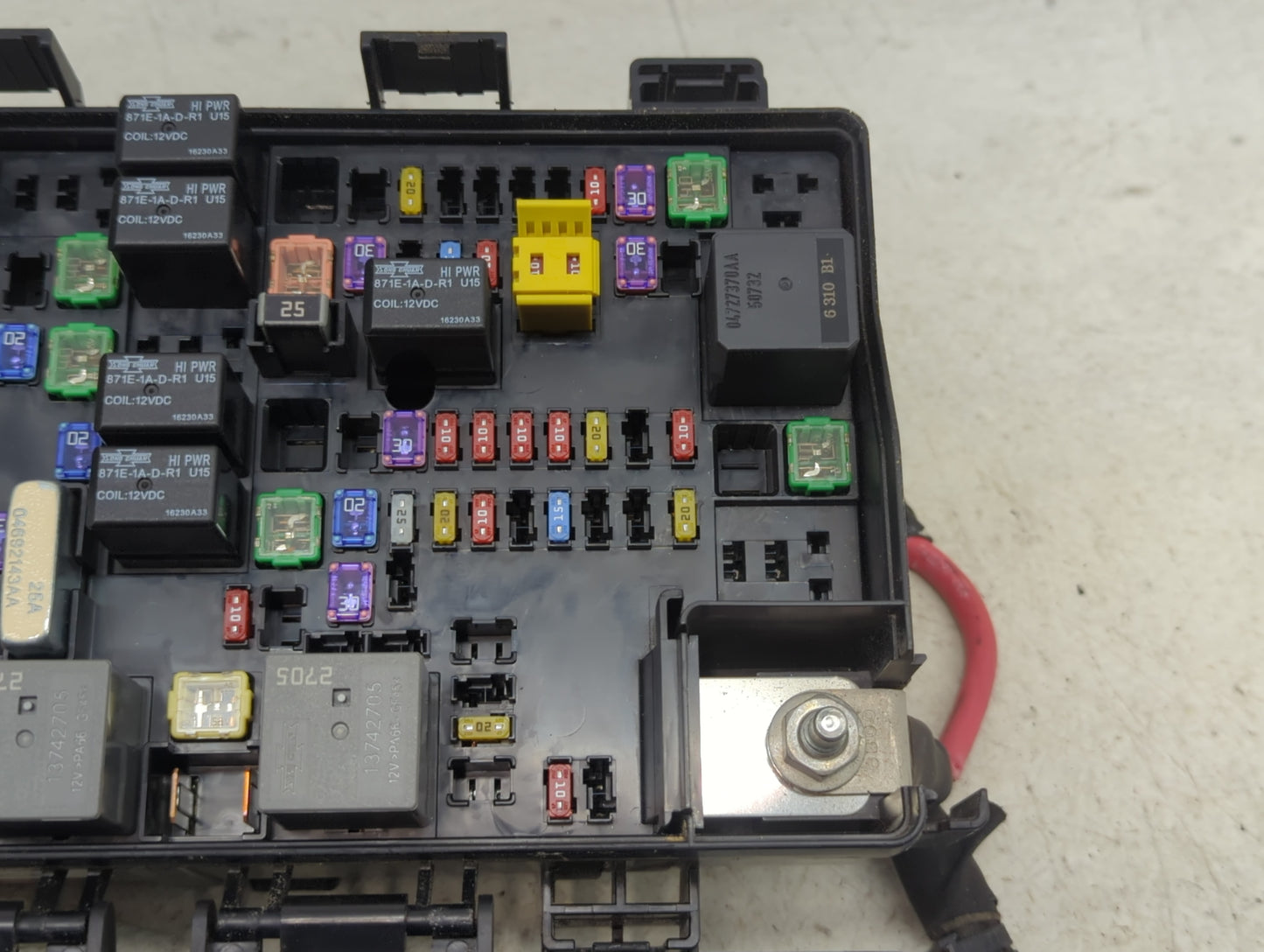 2017 Ram 1500 Fusebox Fuse Box Panel Relay Module P/N:P68322371AB 04692143AA Fits OEM Used Auto Parts - Oemusedautoparts1.co