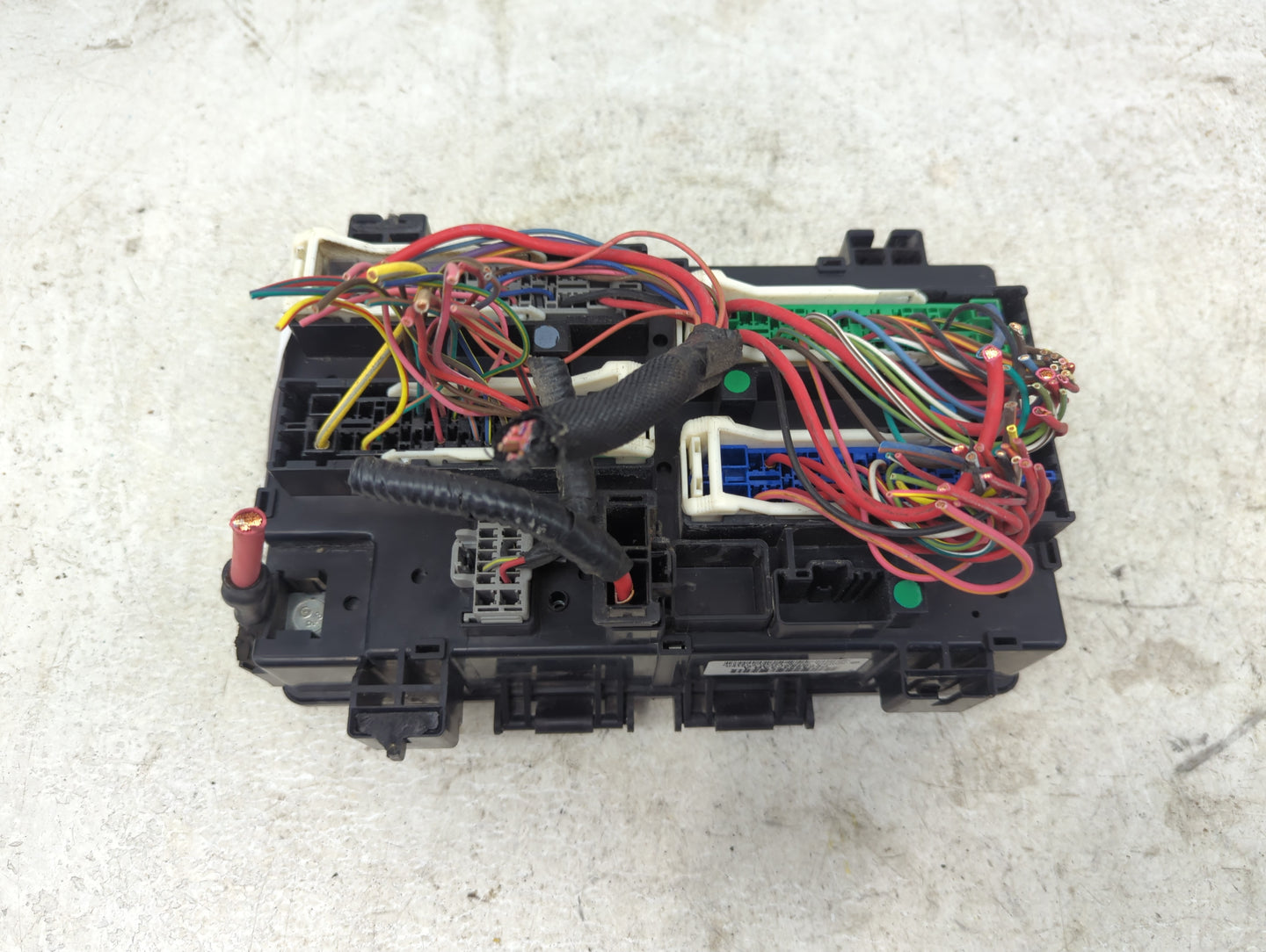 2017 Ram 1500 Fusebox Fuse Box Panel Relay Module P/N:P68322373AB 04692143AA Fits OEM Used Auto Parts - Oemusedautoparts1.co
