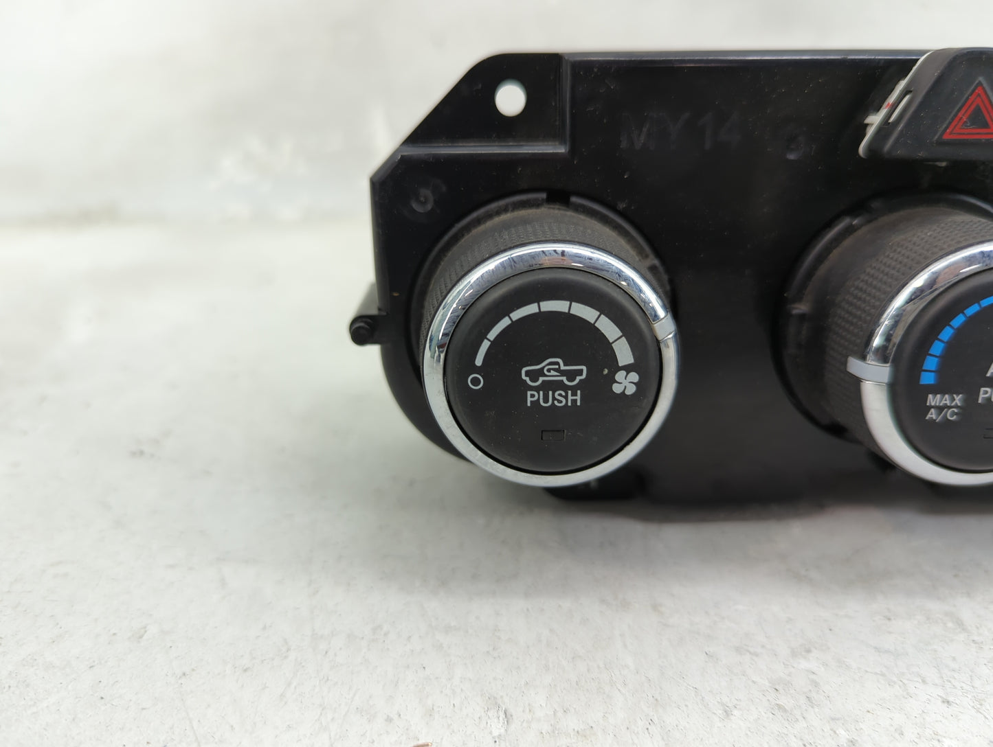 2014-2022 Ram 1500 Climate Control Module Temperature AC/Heater Replacement P/N:P68268190AA Fits OEM Used Auto Parts - Oemus