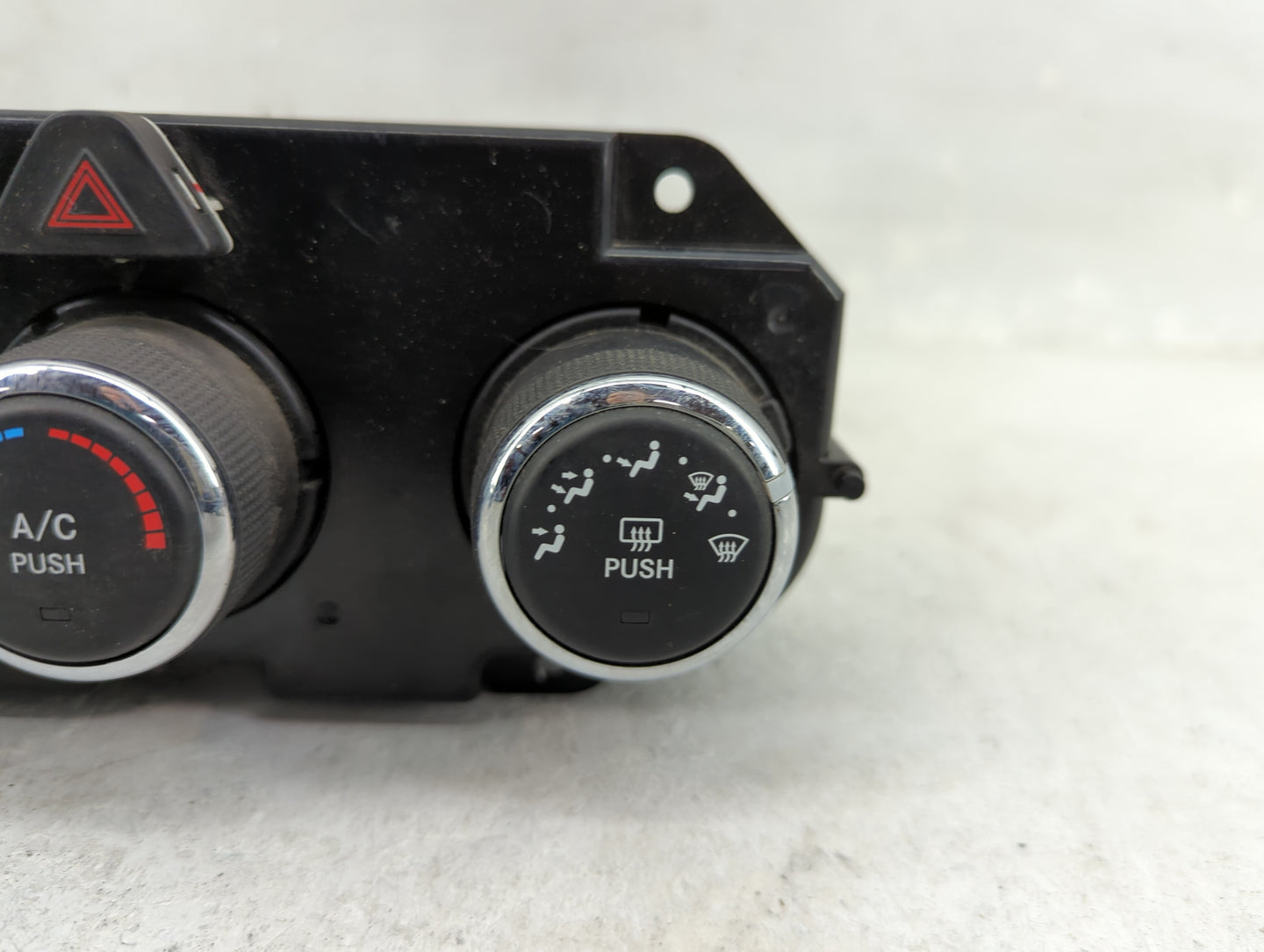 2014-2022 Ram 1500 Climate Control Module Temperature AC/Heater Replacement P/N:P68268190AA Fits OEM Used Auto Parts - Oemus