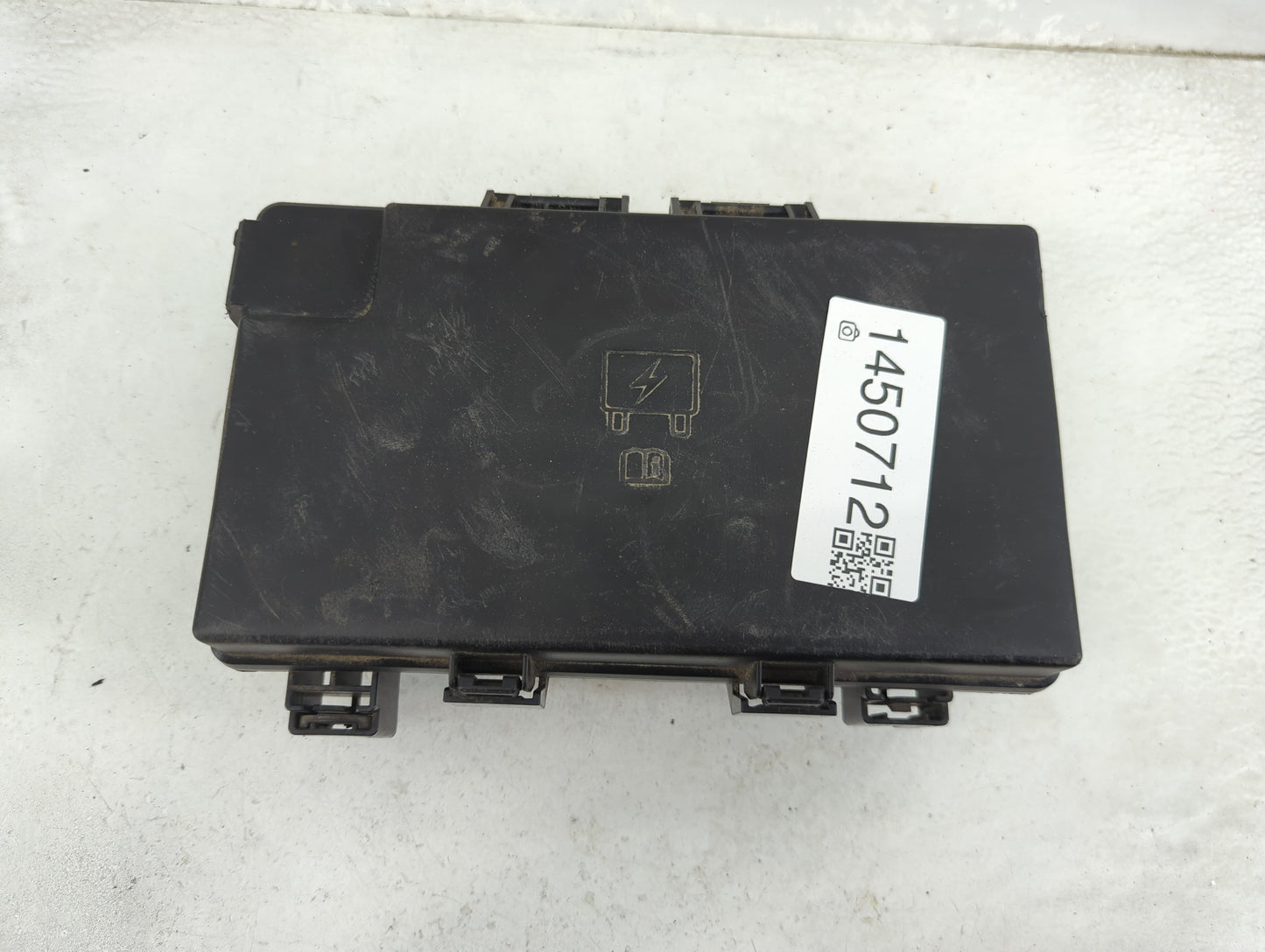 2017 Ram 1500 Fusebox Fuse Box Panel Relay Module P/N:68242143AA 04692143AA Fits OEM Used Auto Parts - Oemusedautoparts1.com