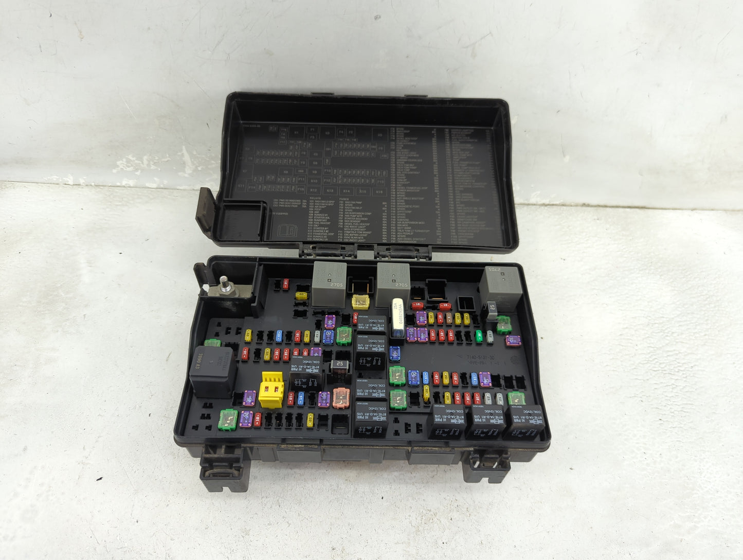 2017 Ram 1500 Fusebox Fuse Box Panel Relay Module P/N:68242143AA 04692143AA Fits OEM Used Auto Parts - Oemusedautoparts1.com