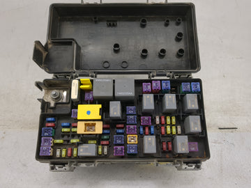 2017 Ram 1500 Fusebox Fuse Box Panel Relay Module P/N:68239606AA RT032842J0, 04692139AA, 04692143AA, 68083380AA Fits OEM Use
