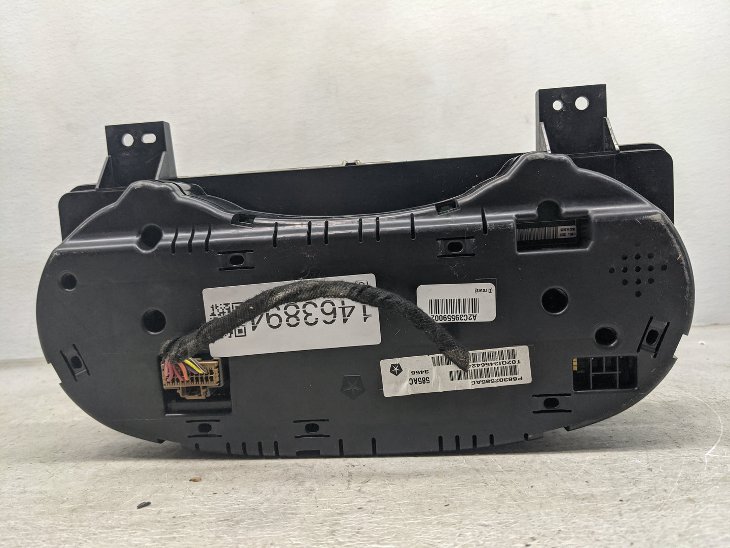 2017 Ram 1500 Instrument Cluster Speedometer Gauges P/N:P68302585AC A2C99496800, A2C39559002, 68006345211066 Miles:68K Fits 