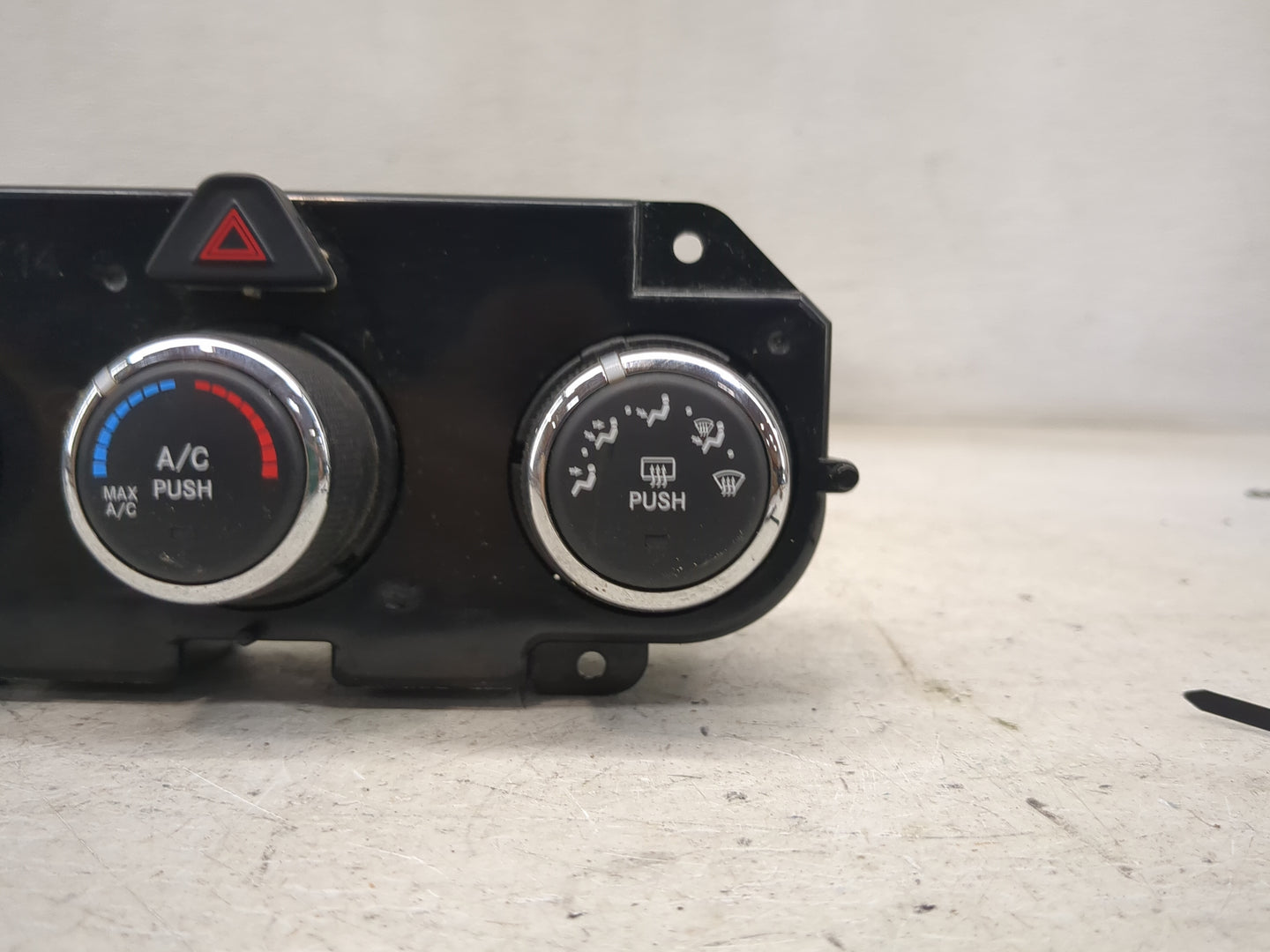 2013-2022 Ram 1500 Climate Control Module Temperature AC/Heater Replacement P/N:P68268190AA Fits OEM Used Auto Parts - Oemus