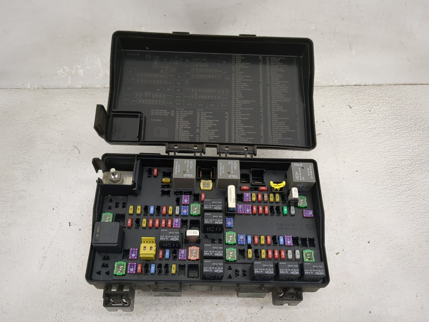 2017 Ram 1500 Fusebox Fuse Box Panel Relay Module P/N:68488405AA 04692143AA, 13742705 Fits OEM Used Auto Parts - Oemusedauto
