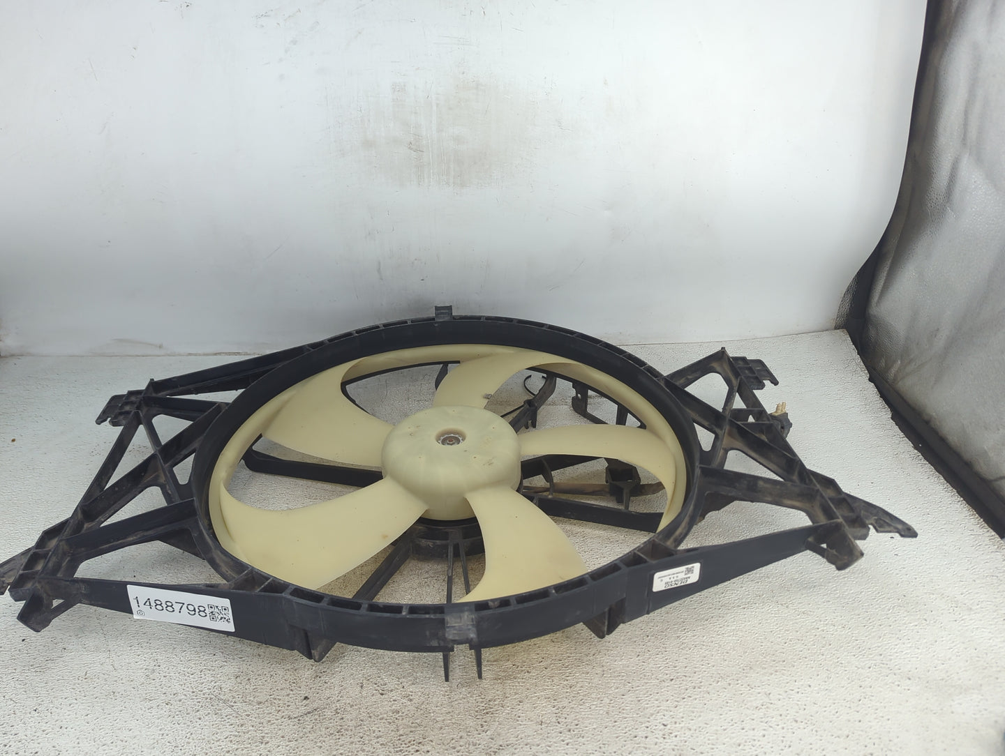 2011-2022 Ram 1500 Electric Radiator Cooling Fan Motor Assembly P/N:AA4227504189 Fits OEM Used Auto Parts - Oemusedautoparts