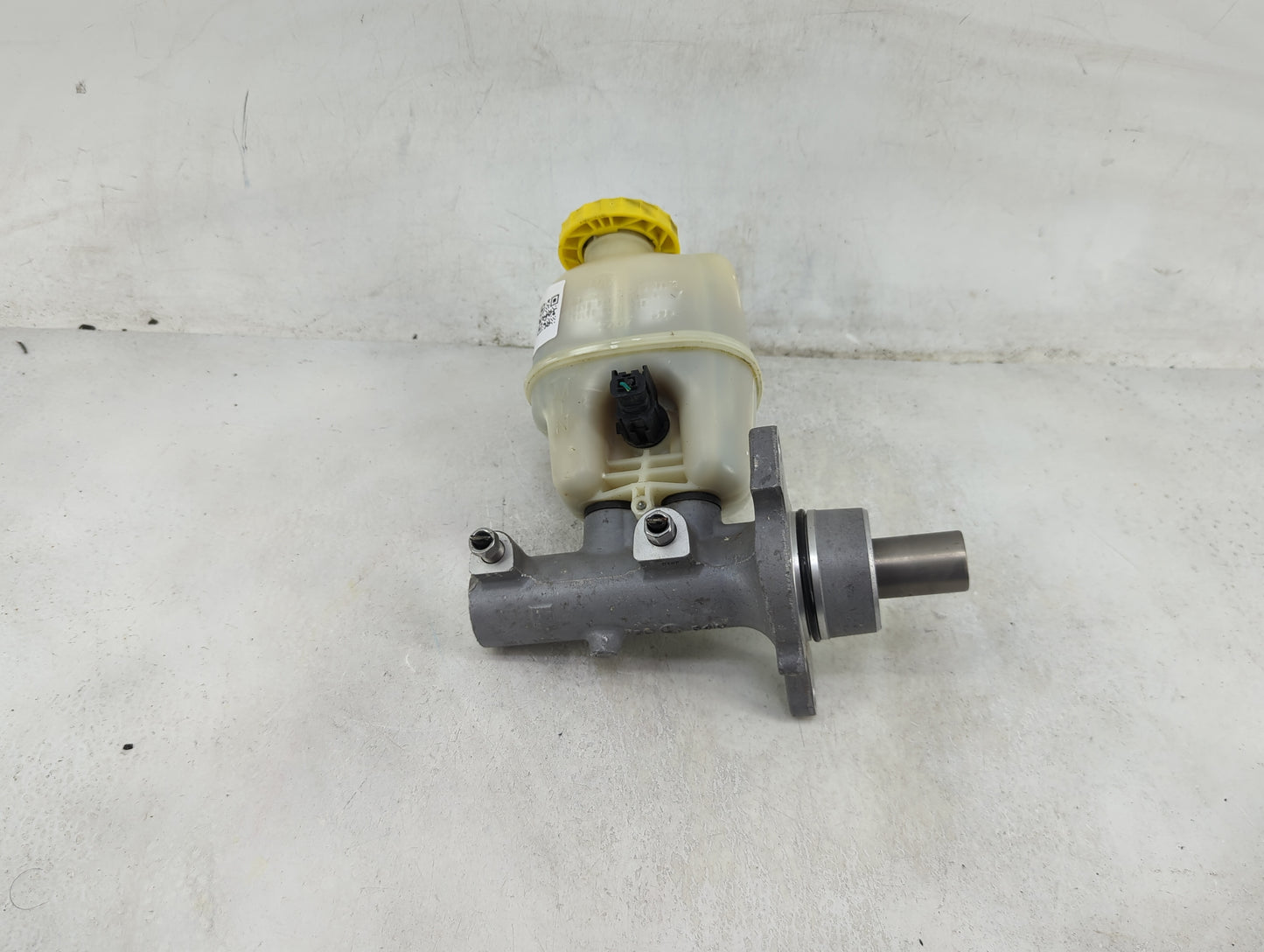 2011-2022 Ram 1500 Brake Master Cylinder 1490341 - Oemusedautoparts1.com