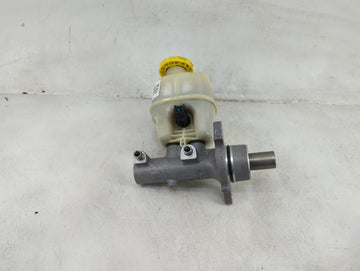2011-2022 Ram 1500 Brake Master Cylinder 1490341 - Oemusedautoparts1.com