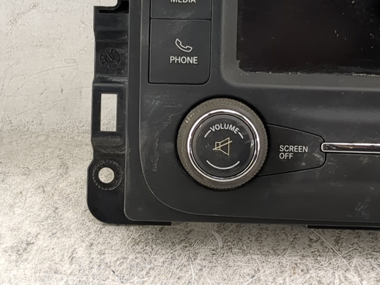 2017 Ram 1500 Radio AM FM Cd Player Receiver Replacement P/N:P68271367AC VP2, Y7OV Fits OEM Used Auto Parts - Oemusedautopar