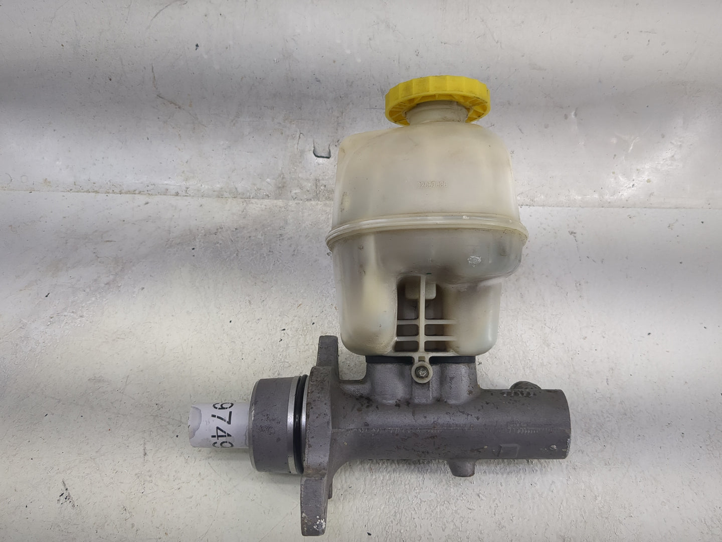 2011-2022 Ram 1500 Brake Master Cylinder 1497492 - Oemusedautoparts1.com