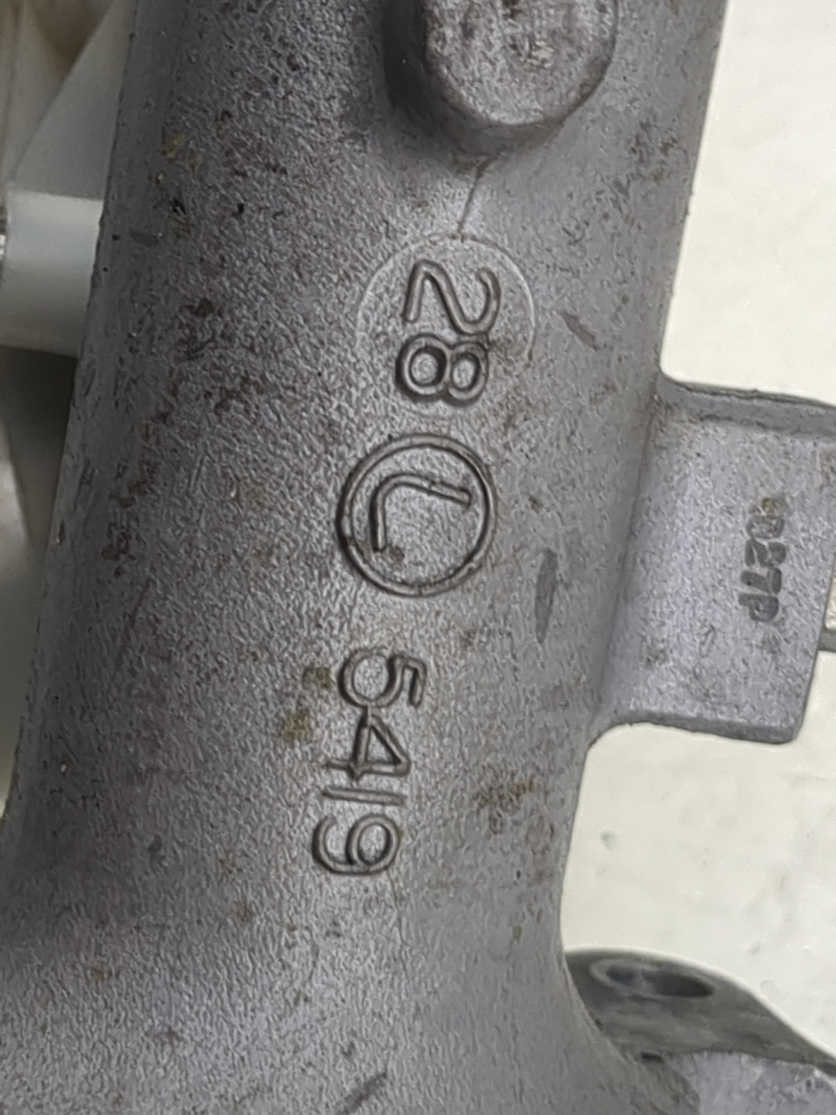 2011-2022 Ram 1500 Brake Master Cylinder 1497492 - Oemusedautoparts1.com