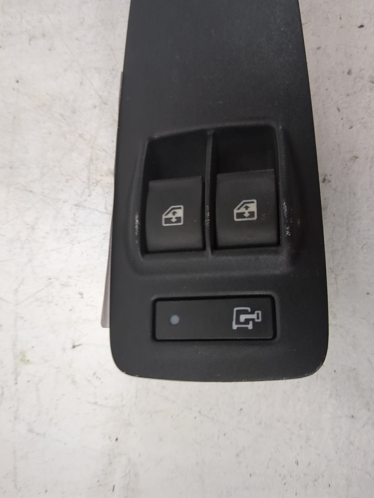 2017 Ram 1500 Master Power Window Switch Replacement Driver Side Left P/N:53299297 30171048 Fits OEM Used Auto Parts - Oemus