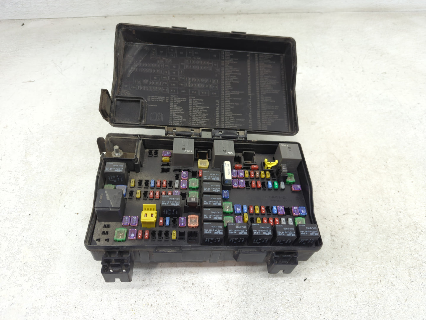2017 Ram 2500 Fusebox Fuse Box Panel Relay Module P/N:7140-1980-30 Fits OEM Used Auto Parts - Oemusedautoparts1.com