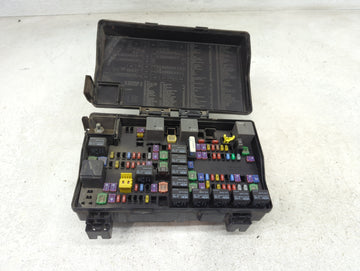 2017 Ram 2500 Fusebox Fuse Box Panel Relay Module P/N:7140-1980-30 Fits OEM Used Auto Parts