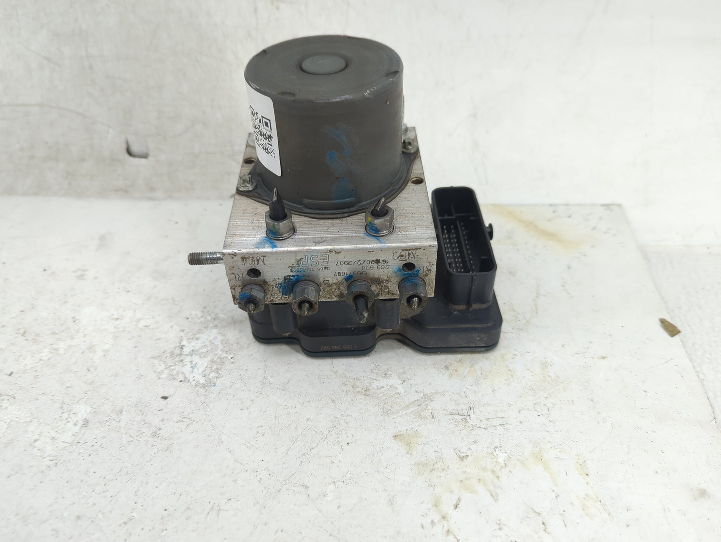 2015-2016 Ram Promaster 2500 ABS Pump Control Module Replacement P/N:P68247675AD Fits Fits 2015 2016 OEM Used Auto Parts - O