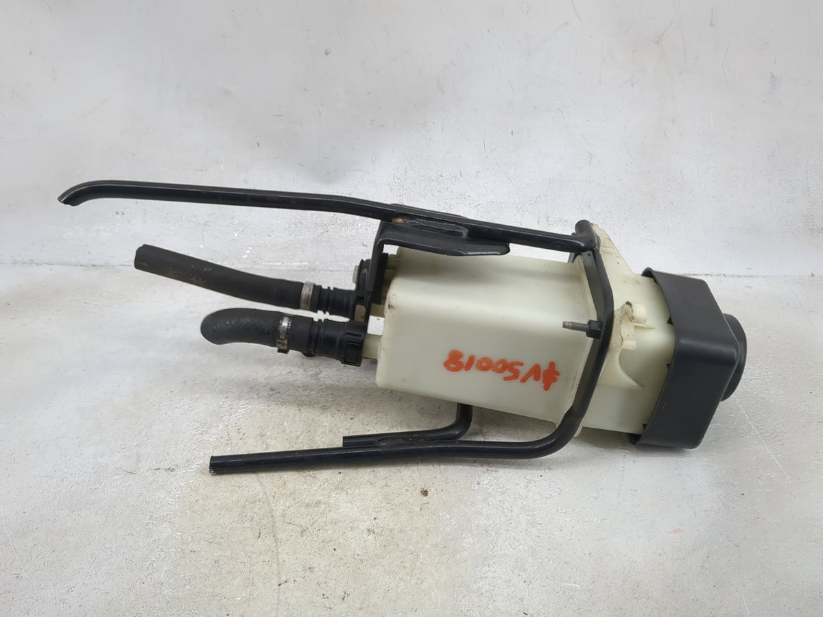2014 Ram Promaster 2500 Radiator Coolant Overflow Expansion Tank Bottle - Oemusedautoparts1.com