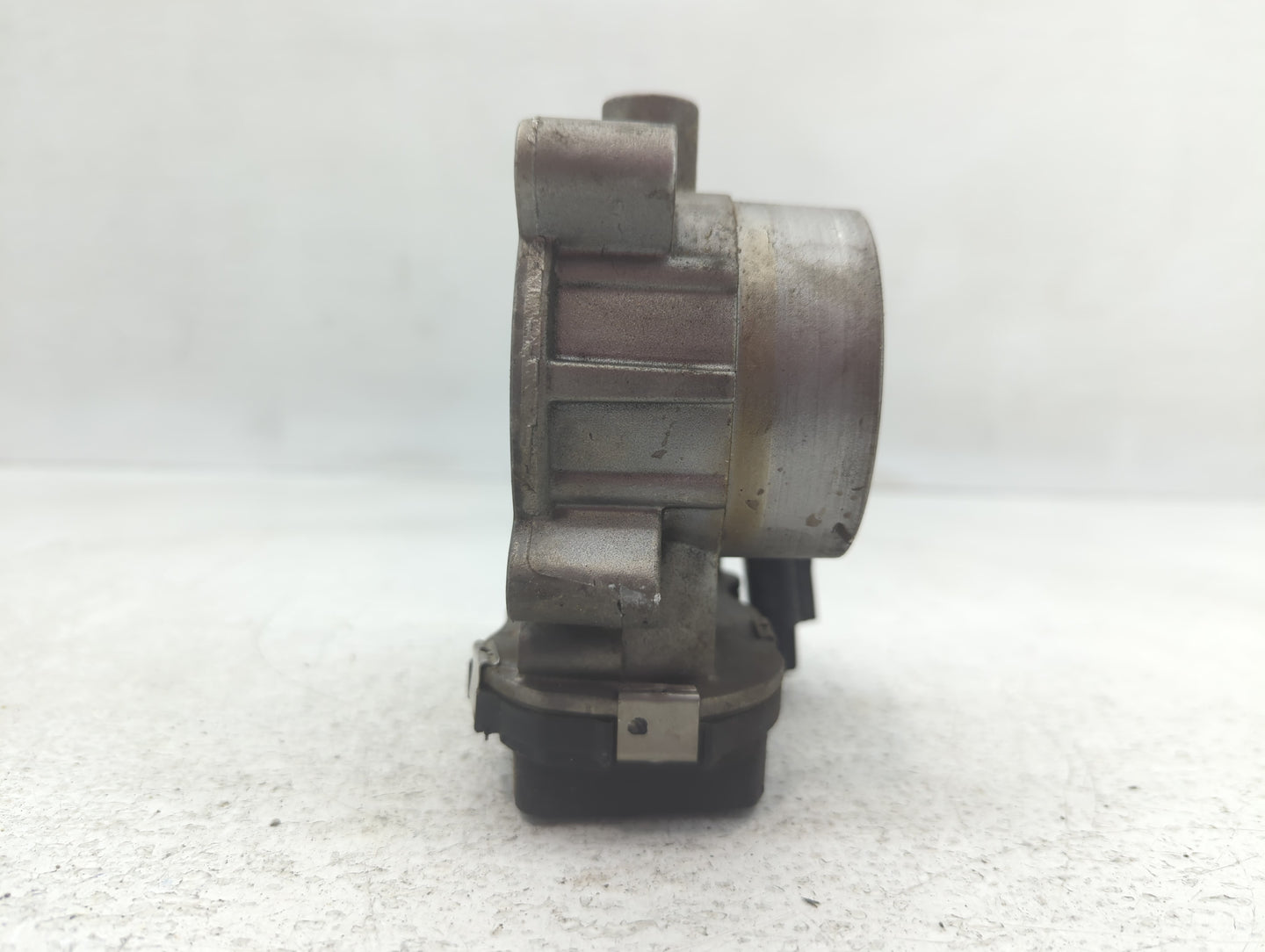 2015-2022 Ram Promaster City Throttle Body P/N:04891970AB Fits Fits 2014 2015 2016 2017 2018 2019 2020 2021 2022 OEM Used Au