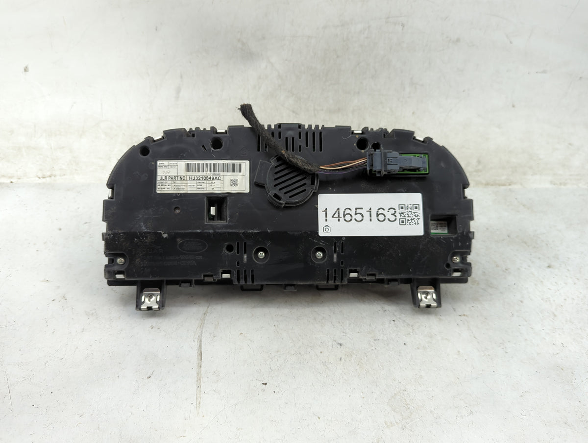 2017 Rover Evoque Instrument Cluster Speedometer Gauges P/N:HJ3210849AC LR050001P3127660161, LR-0050-001 Miles: Fits OEM Use