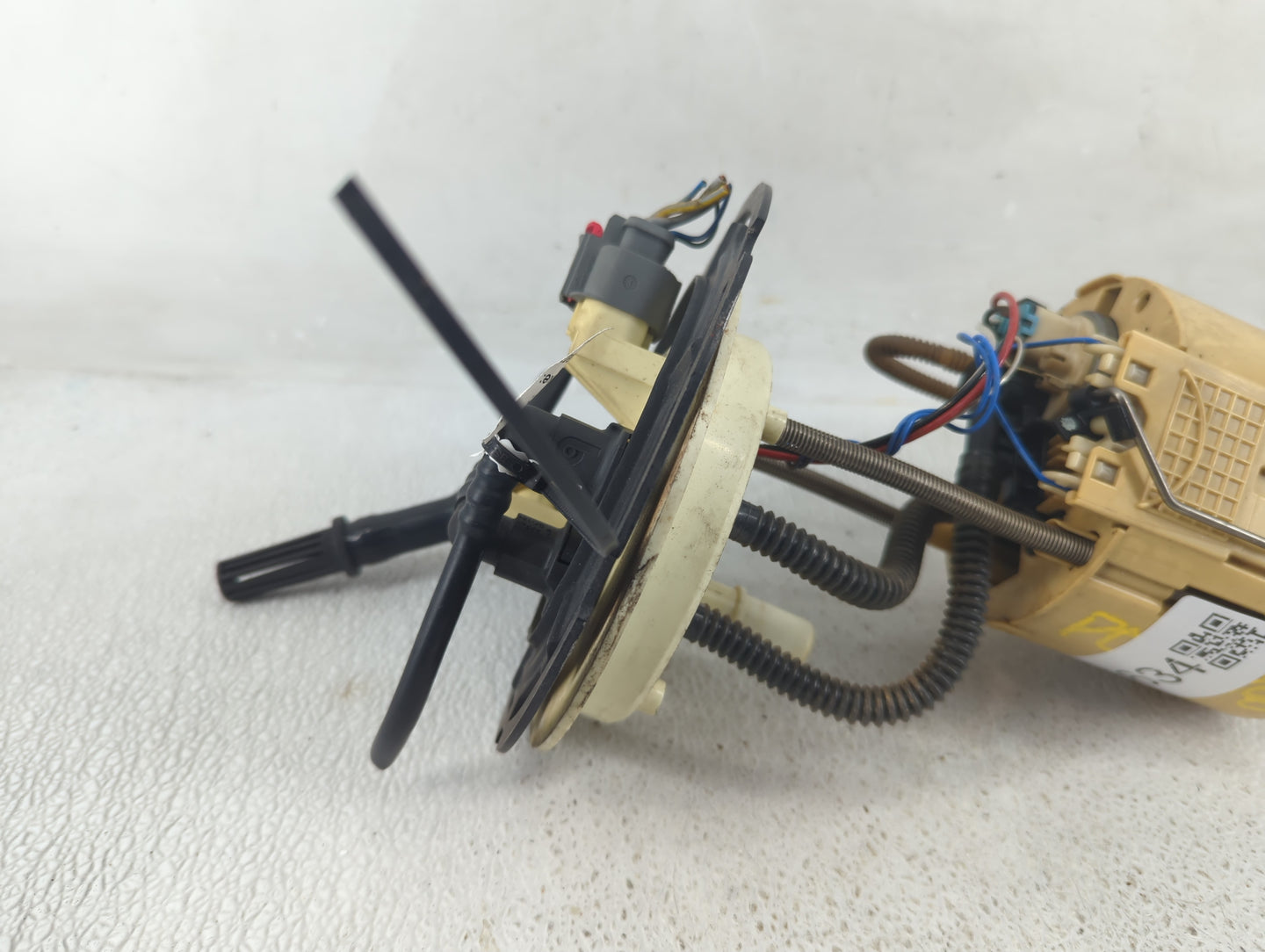 2017 Saturn Astra Electrical Gas Fuel Pump Assembly - Oemusedautoparts1.com