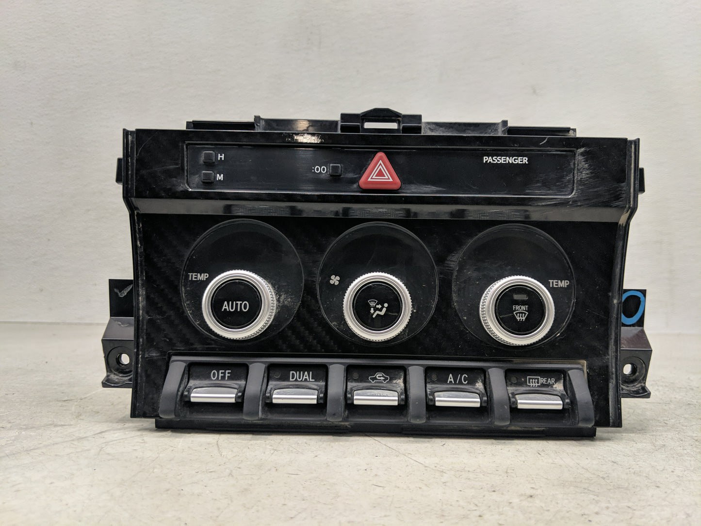 2017 Subaru Brz Climate Control Module Temperature AC/Heater Replacement P/N:72311CA110 237000-7741 Fits OEM Used Auto Parts