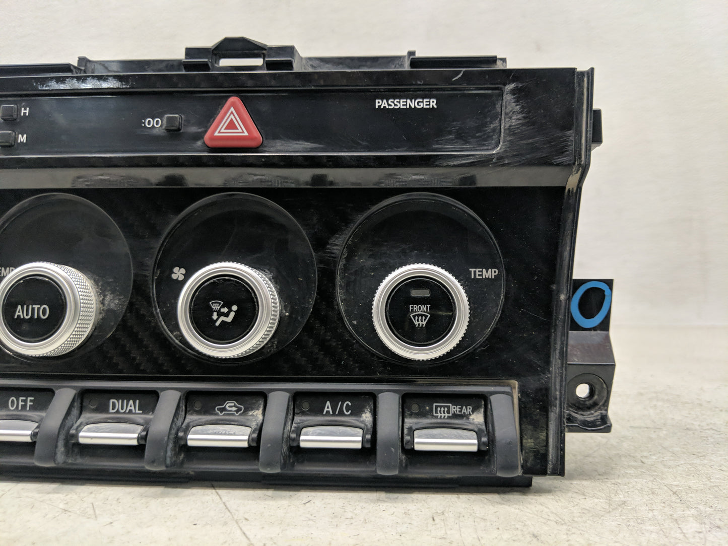 2017 Subaru Brz Climate Control Module Temperature AC/Heater Replacement P/N:72311CA110 237000-7741 Fits OEM Used Auto Parts