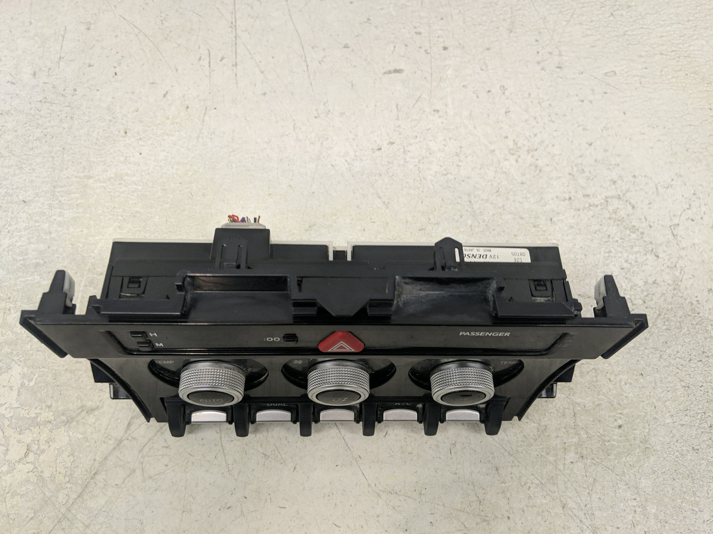 2017 Subaru Brz Climate Control Module Temperature AC/Heater Replacement P/N:72311CA110 237000-7741 Fits OEM Used Auto Parts