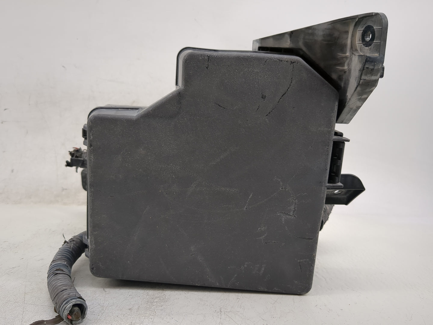 2017 Subaru Brz Fusebox Fuse Box Panel Relay Module Fits OEM Used Auto Parts - Oemusedautoparts1.com
