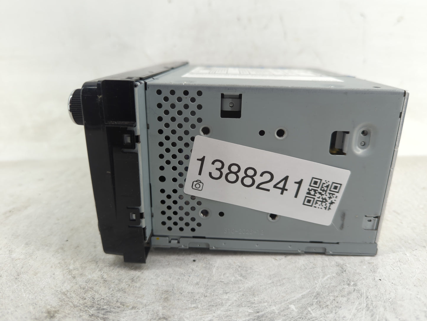 2017 Subaru Brz Radio AM FM Cd Player Receiver Replacement P/N:86201CA640 Fits OEM Used Auto Parts - Oemusedautoparts1.com