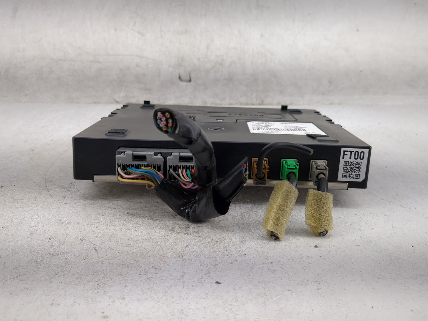 2017 Subaru Crosstrek Telematics Control Module - Oemusedautoparts1.com