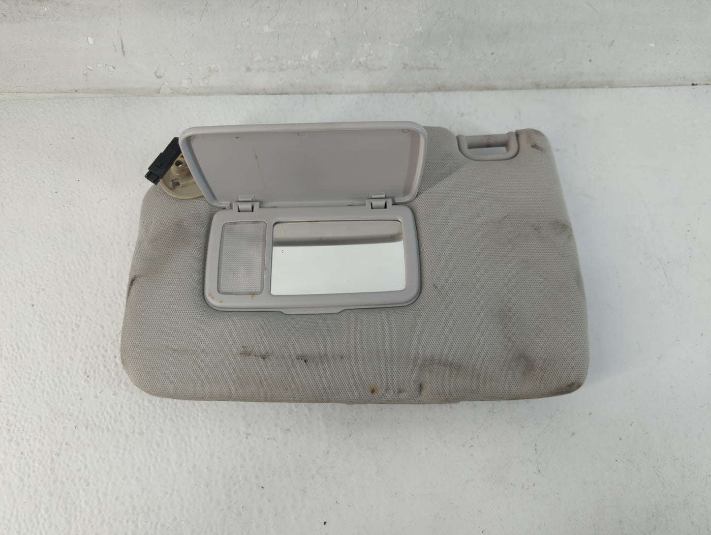 2017 Subaru Forester Sun Visor Shade Replacement Passenger Right Mirror Fits OEM Used Auto Parts - Oemusedautoparts1.com