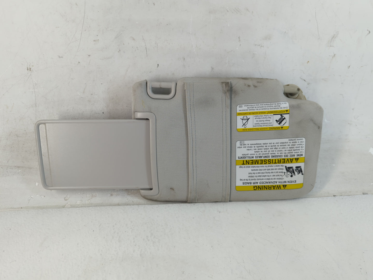 2017 Subaru Forester Sun Visor Shade Replacement Passenger Right Mirror Fits OEM Used Auto Parts - Oemusedautoparts1.com