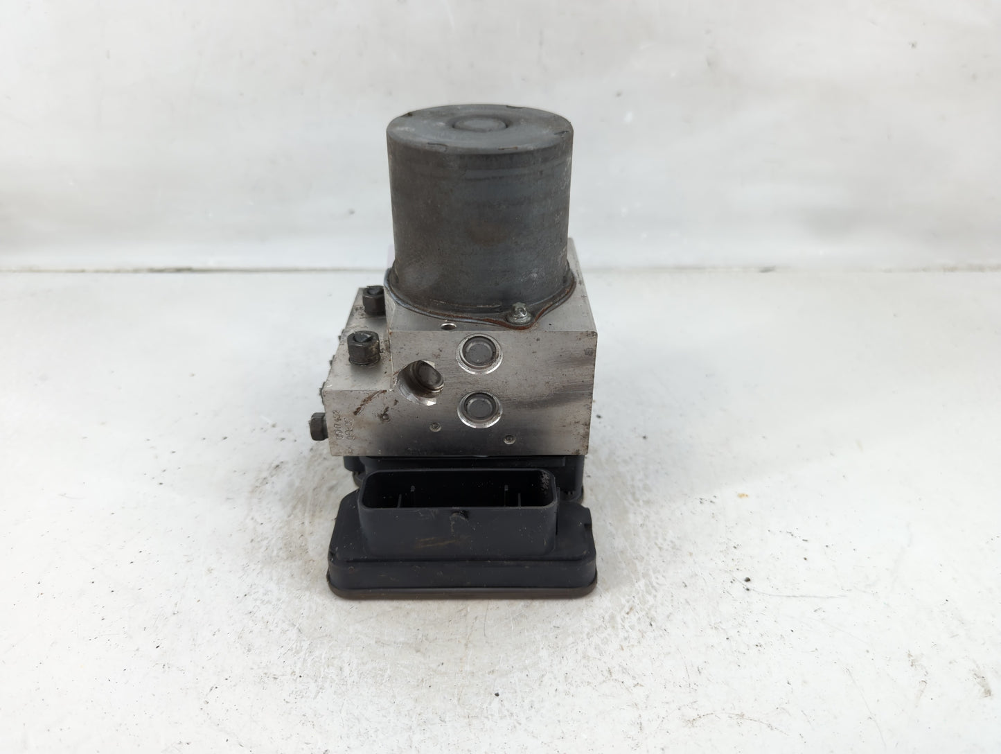 2017 Subaru Forester ABS Pump Control Module Replacement P/N:27536SG230 Fits OEM Used Auto Parts - Oemusedautoparts1.com