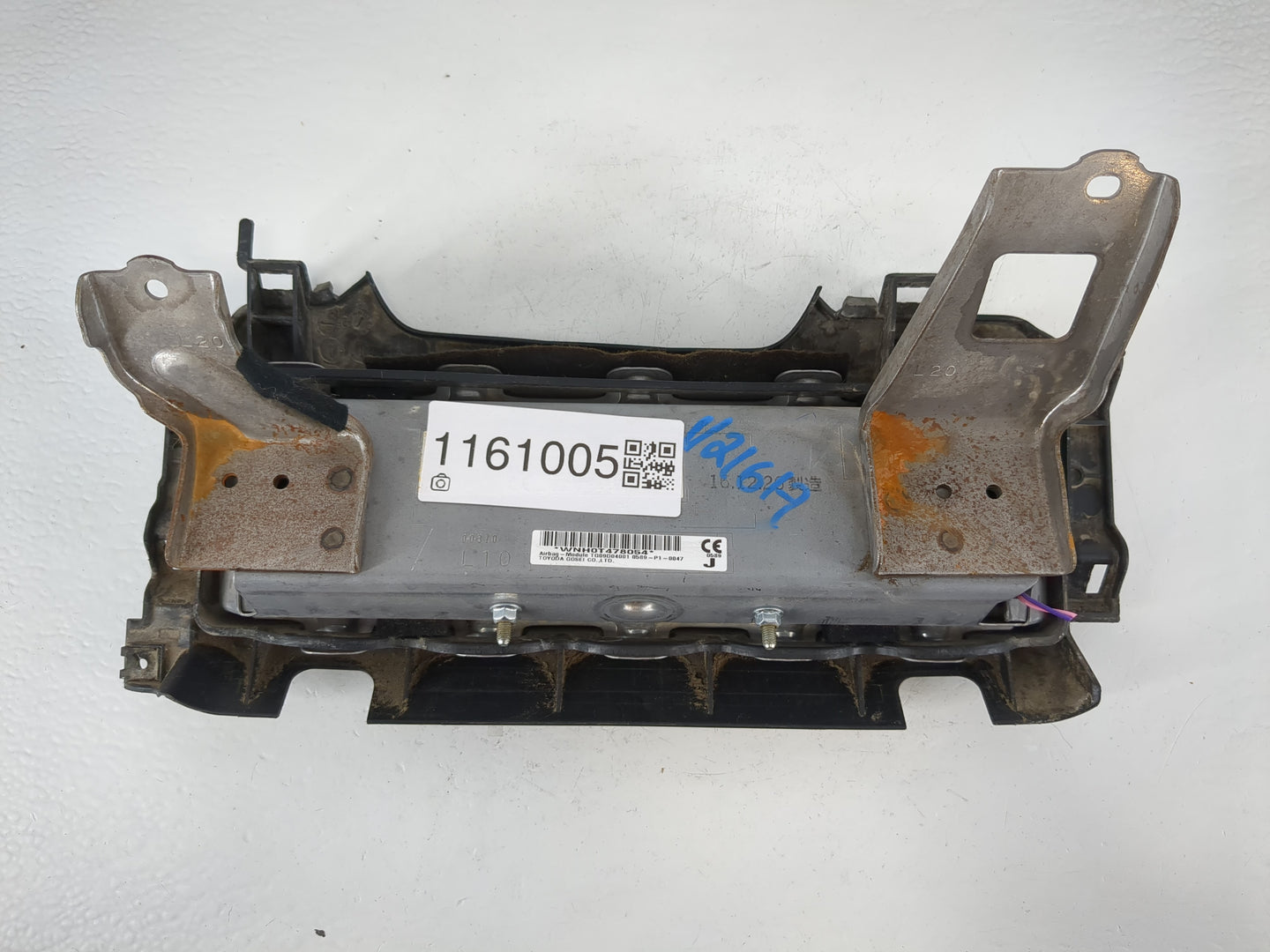 2017 Subaru Forester Air Bag Passenger Right Dashboard OEM P/N:MNH0T478054 Fits OEM Used Auto Parts - Oemusedautoparts1.com