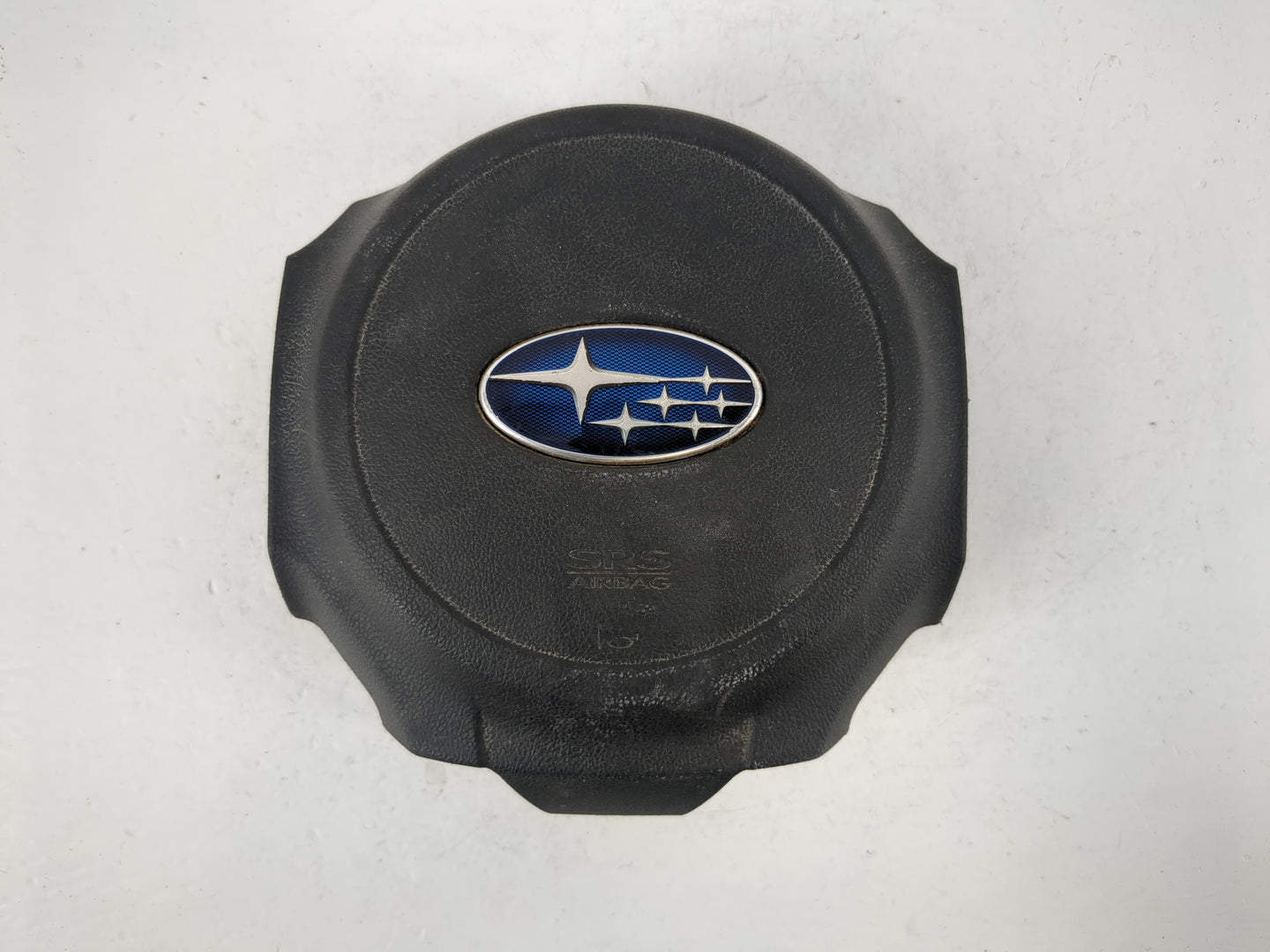 2017 Subaru Forester Air Bag Driver Left Steering Wheel Mounted P/N:WR60TU61823 Fits OEM Used Auto Parts - Oemusedautoparts1
