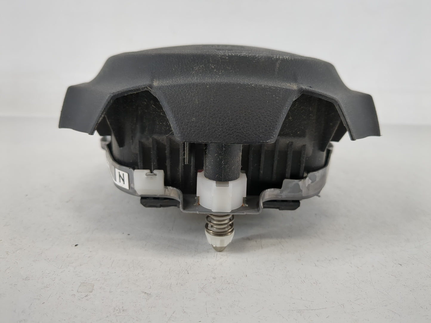 2017 Subaru Forester Air Bag Driver Left Steering Wheel Mounted P/N:WR60TU61823 Fits OEM Used Auto Parts - Oemusedautoparts1