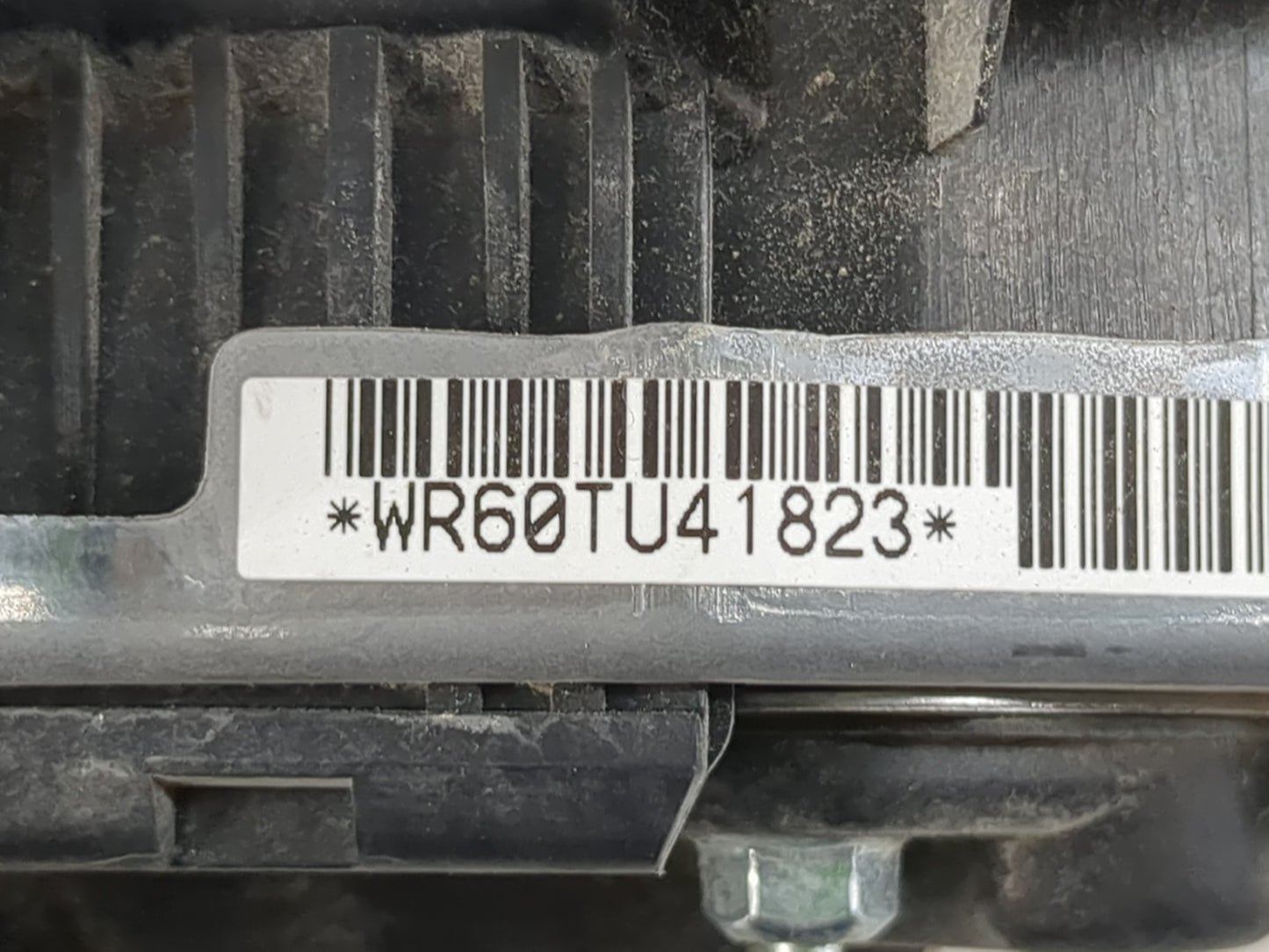 2017 Subaru Forester Air Bag Driver Left Steering Wheel Mounted P/N:WR60TU61823 Fits OEM Used Auto Parts - Oemusedautoparts1