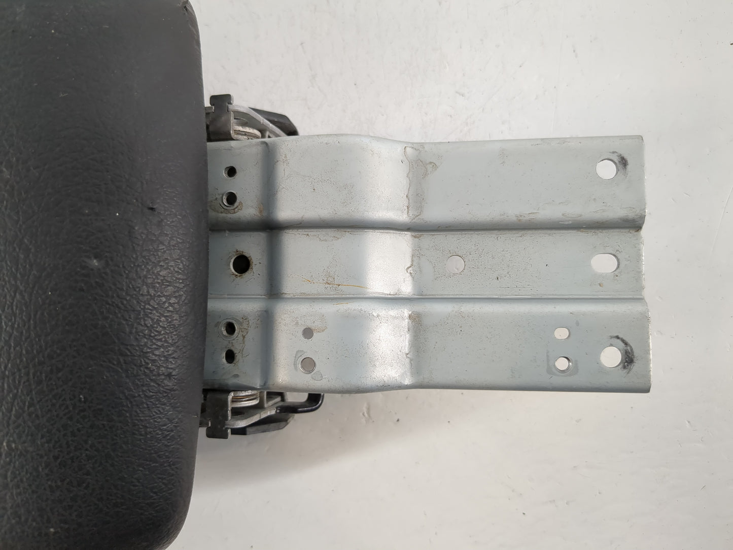 2014-2018 Subaru Forester Center Console Armrest Cover Lid Fits Fits 2014 2015 2016 2017 2018 OEM Used Auto Parts - Oemuseda