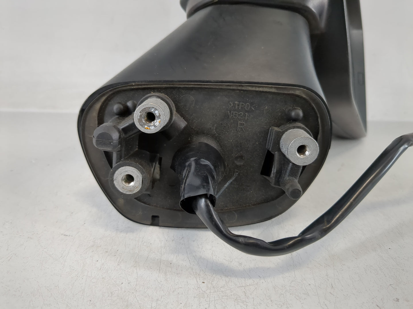 2017 Subaru Forester Side Mirror Replacement Passenger Right View Door Mirror P/N:E13027507 Fits OEM Used Auto Parts - Oemus