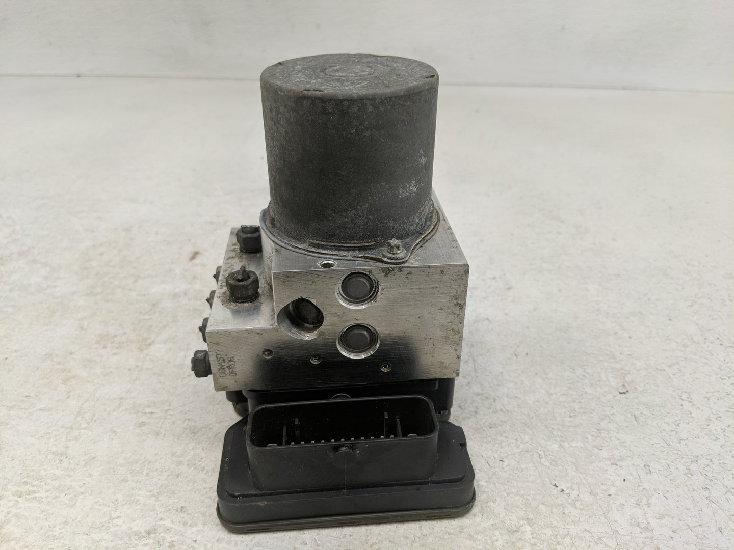 2017 Subaru Forester ABS Pump Control Module Replacement P/N:27536SG250 Fits OEM Used Auto Parts - Oemusedautoparts1.com