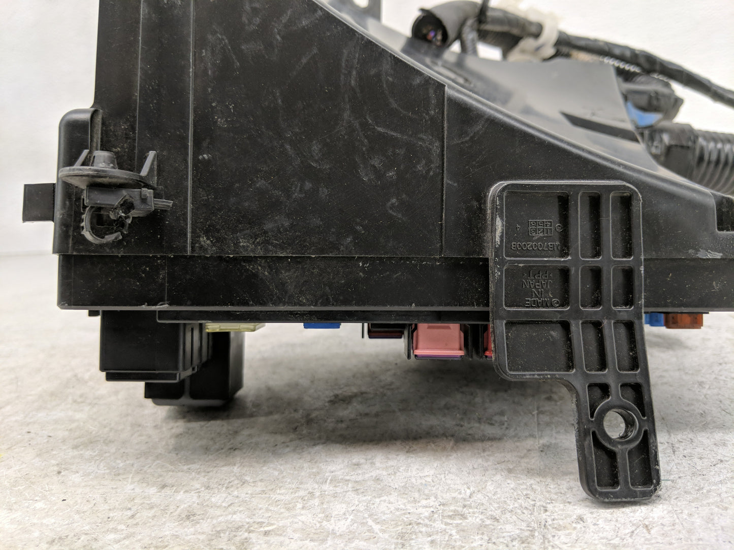 2016-2018 Subaru Forester Fusebox Fuse Box Panel Relay Module P/N:MB100200B Fits Fits 2016 2017 2018 OEM Used Auto Parts - O