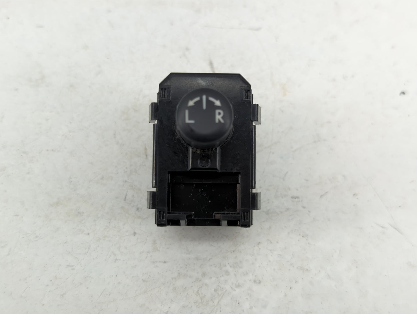 2017 Subaru Forester Master Power Window Switch Replacement Driver Side Left P/N:83061FJ010 Fits OEM Used Auto Parts - Oemus