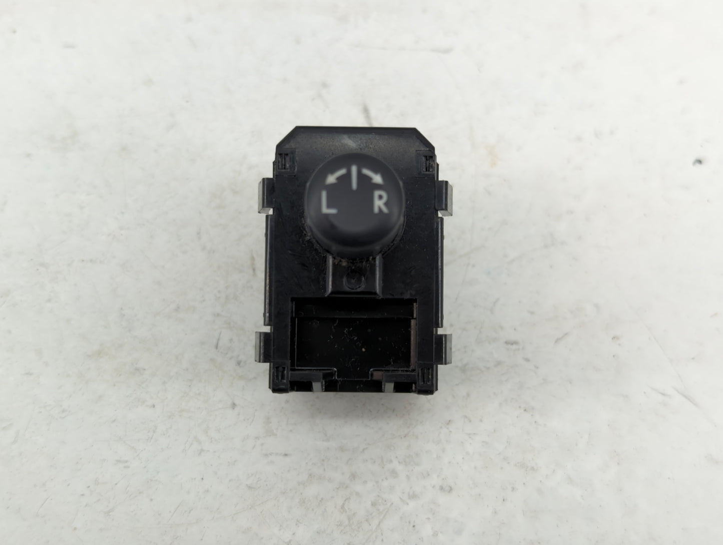 2017 Subaru Forester Master Power Window Switch Replacement Driver Side Left P/N:83061FJ010 Fits OEM Used Auto Parts - Oemus