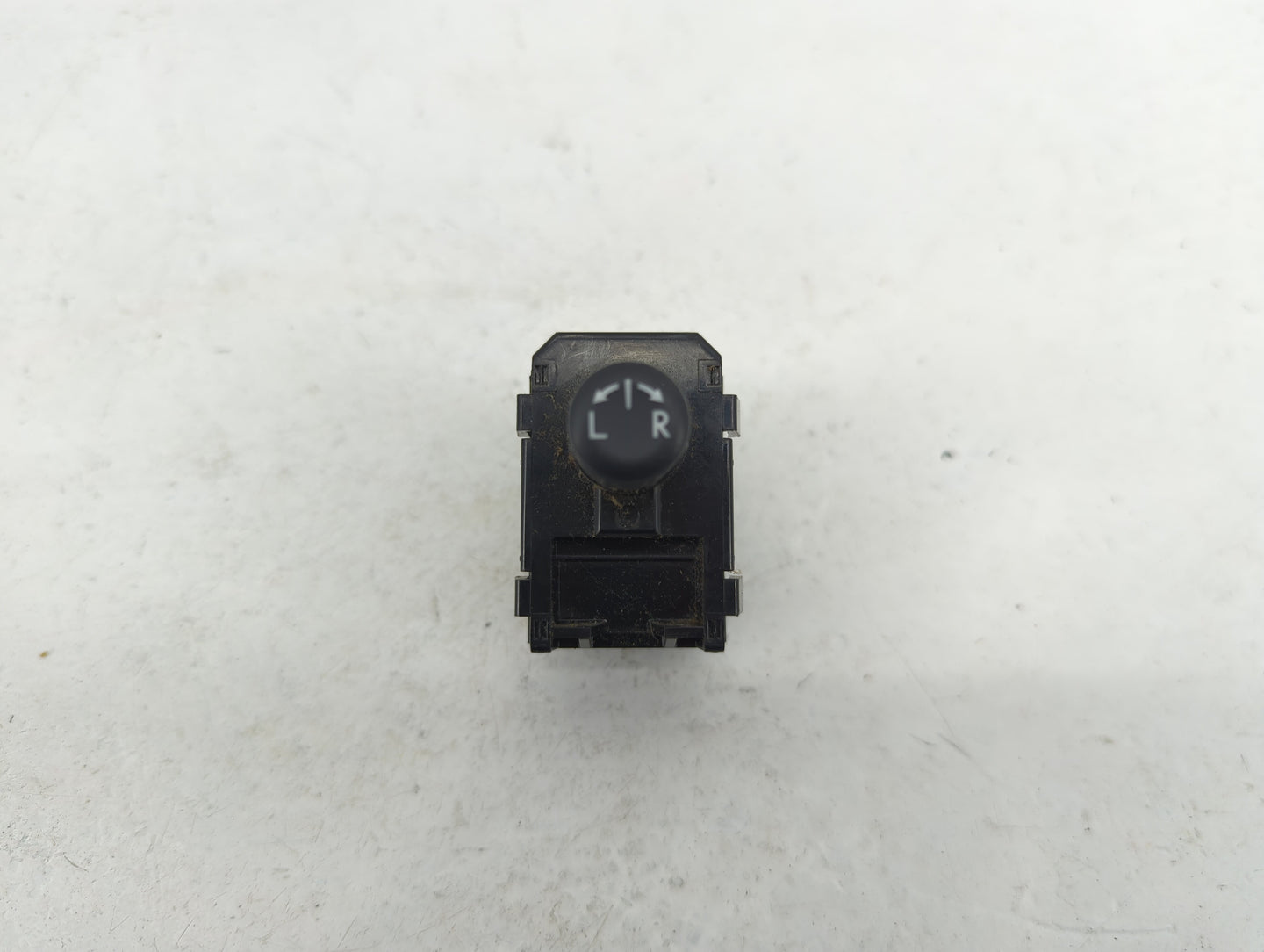 2017 Subaru Forester Master Power Window Switch Replacement Driver Side Left P/N:83061FJ010 Fits OEM Used Auto Parts - Oemus