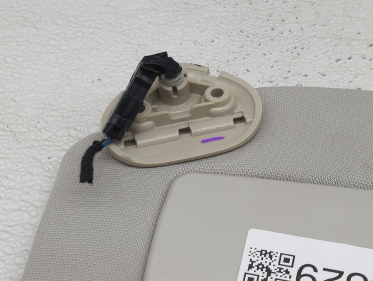 2017-2018 Subaru Forester Sun Visor Shade Replacement Driver Left Mirror Fits Fits 2017 2018 OEM Used Auto Parts - Oemusedau