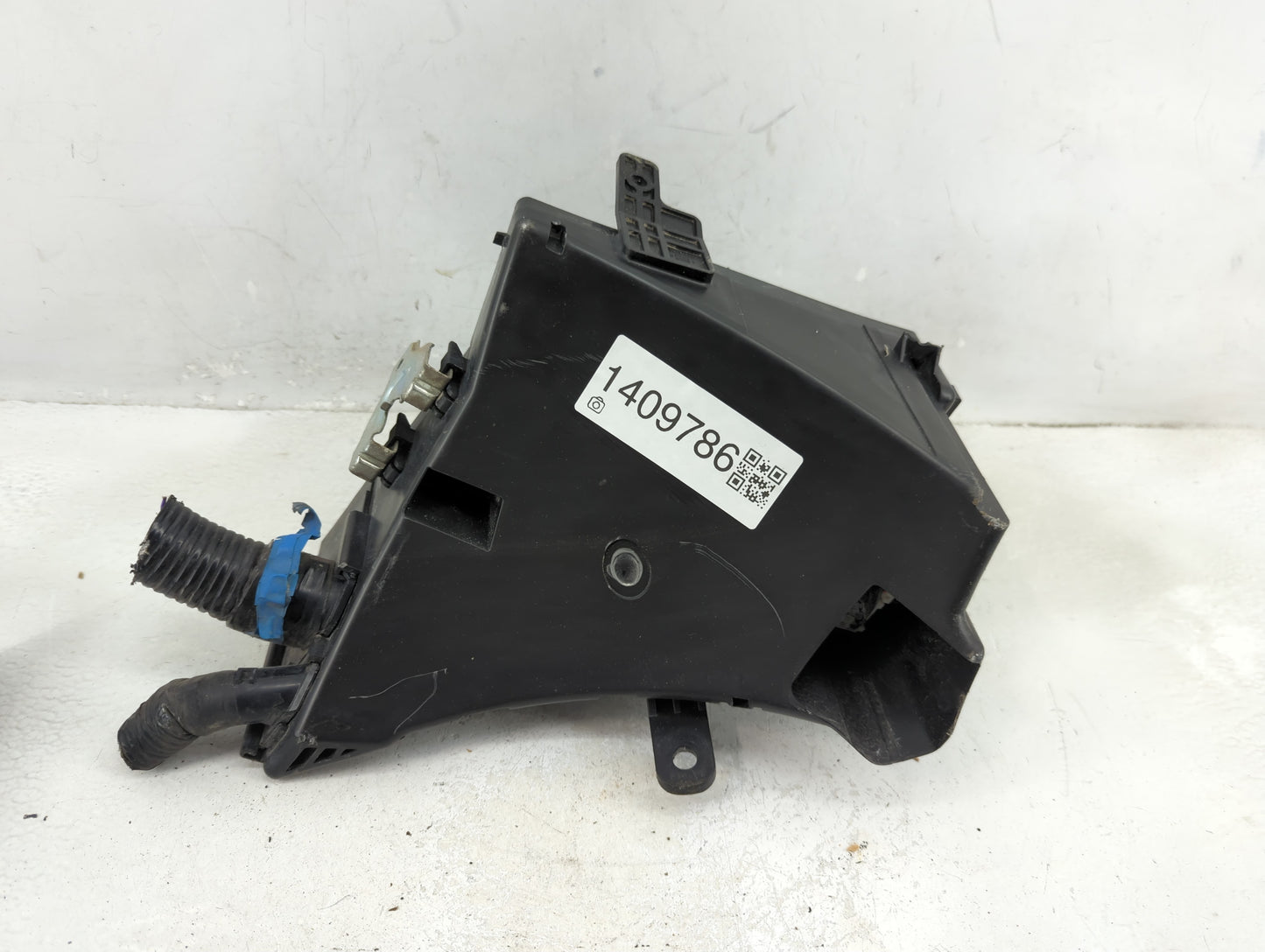 2016-2018 Subaru Forester Fusebox Fuse Box Panel Relay Module P/N:MB502000B Fits Fits 2016 2017 2018 OEM Used Auto Parts - O